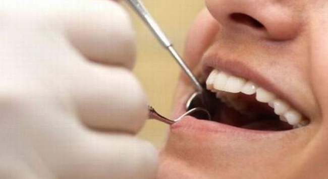 65 yaş üstü hastalar için diş polikliniği