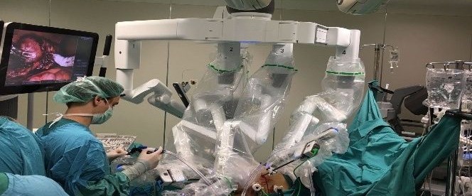 Böbrek naklinde robotik cerrahi avantajı!