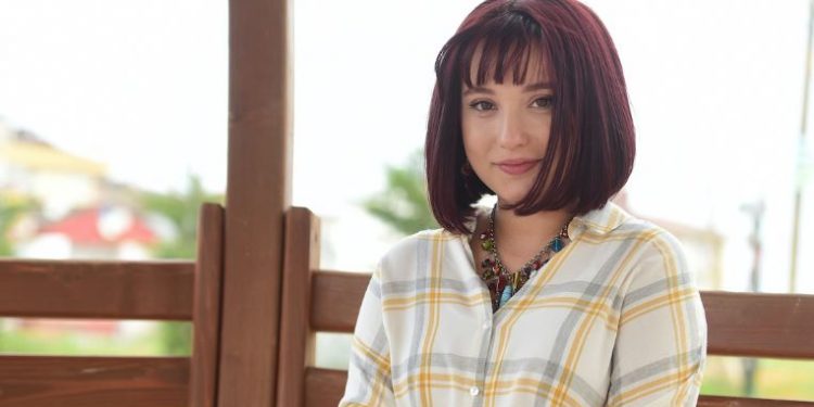 Kazara Aşk dizisine ödüllü oyuncu Deniz Altan da katıldı!