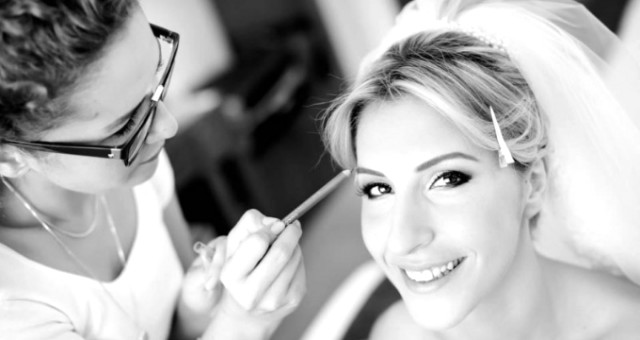 Melis İlkkılıç’tan Makyaja Sade ve Çarpıcı Dokunuşlar